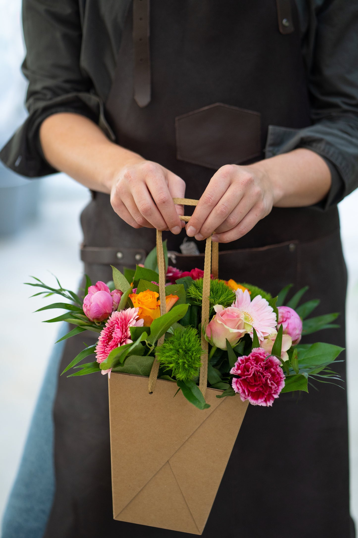 Messenger Bag - Packed by 10